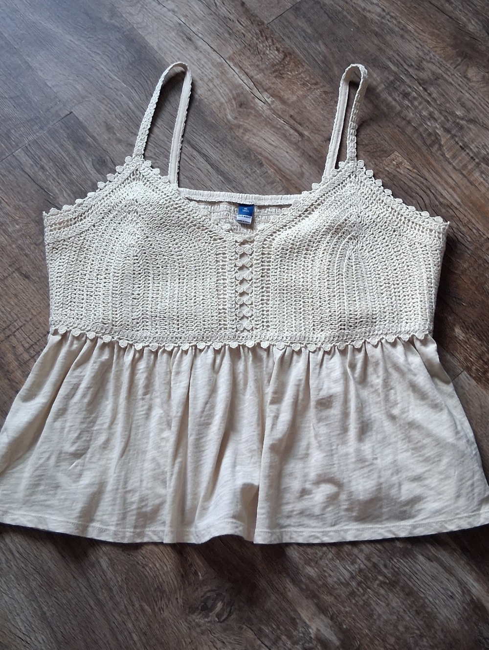 Crochet Trim Spaghetti Strap Tank Top - Cream